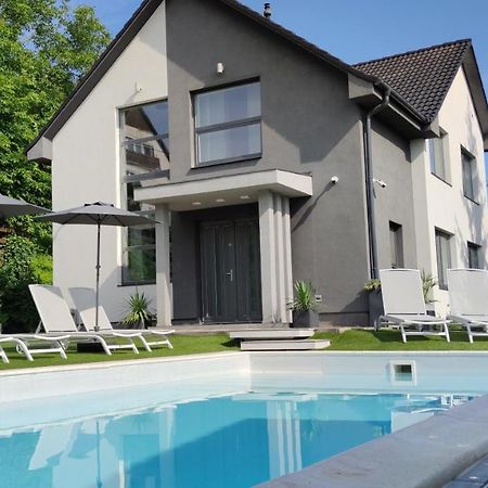 Aqua Solar Apartmanhaz Мишкольц Экстерьер фото