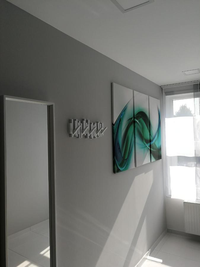 Aqua Solar Apartmanhaz Мишкольц Экстерьер фото