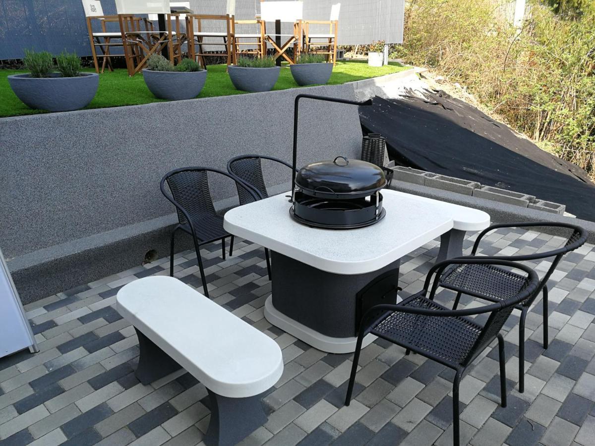 Aqua Solar Apartmanhaz Мишкольц Экстерьер фото