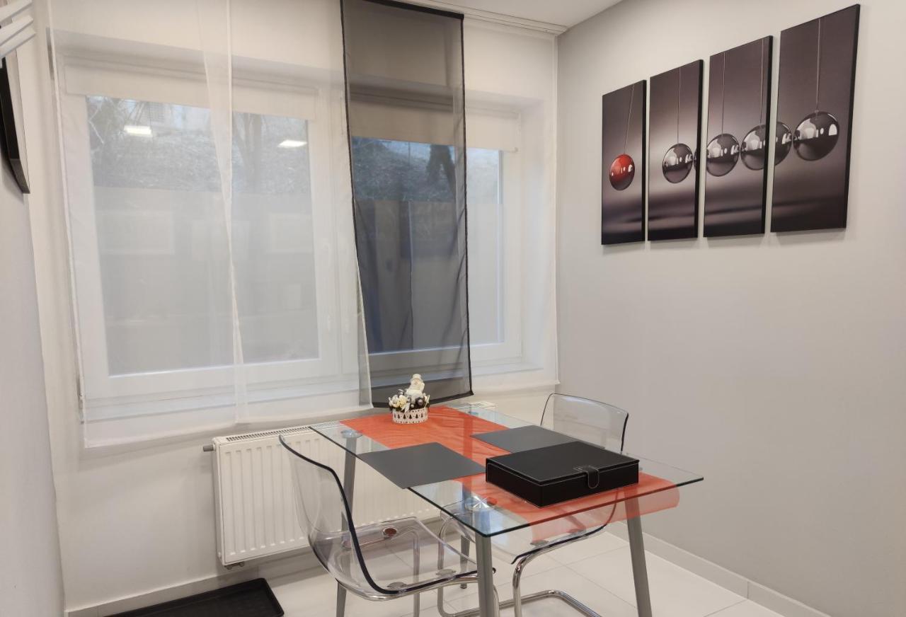 Aqua Solar Apartmanhaz Мишкольц Экстерьер фото