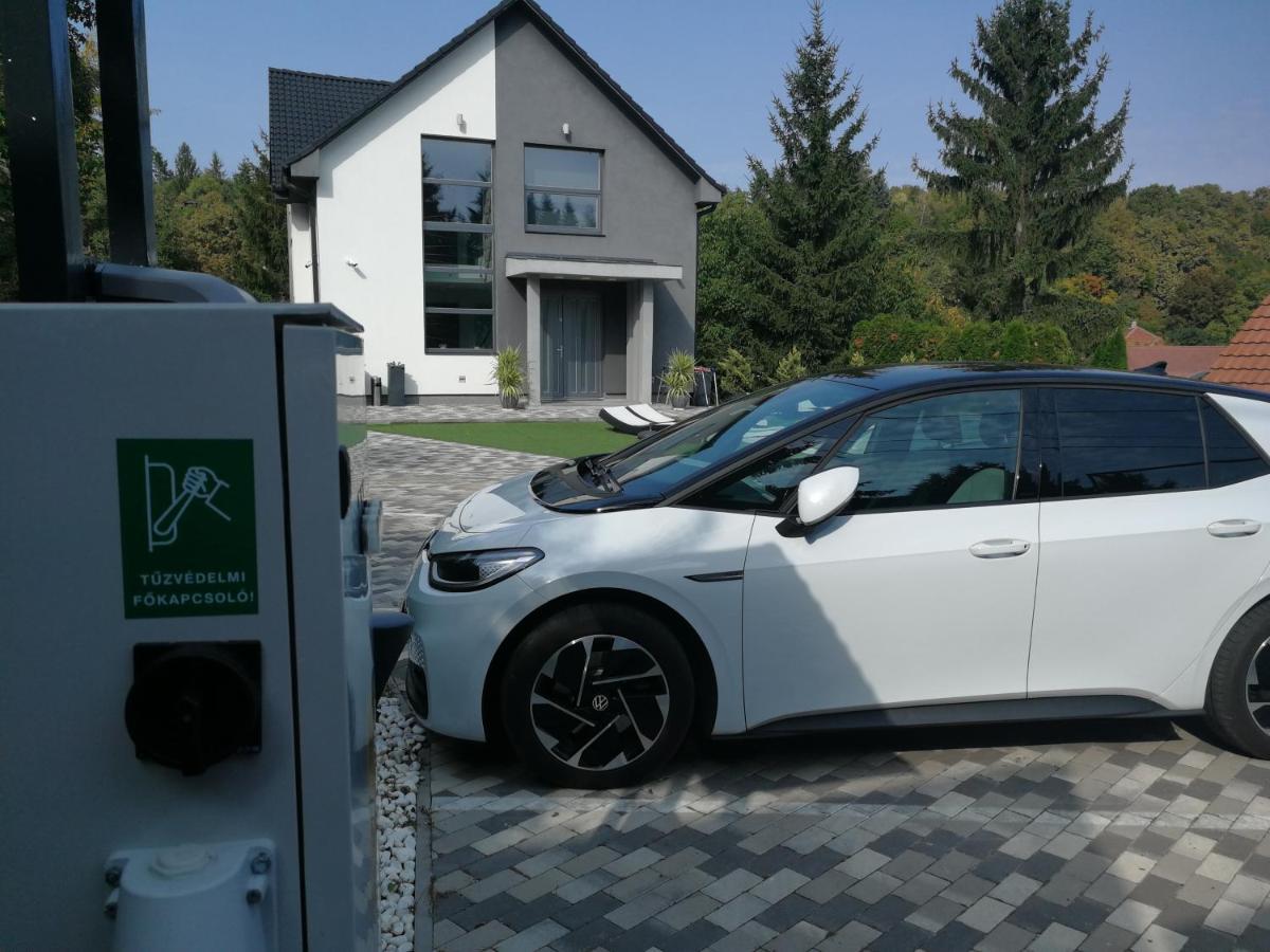 Aqua Solar Apartmanhaz Мишкольц Экстерьер фото